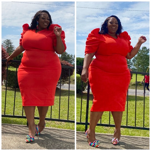 Plus/Curvy size red dress - Picture 3 of 8